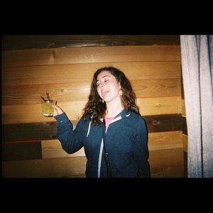 Meet your Posher, Alexandria